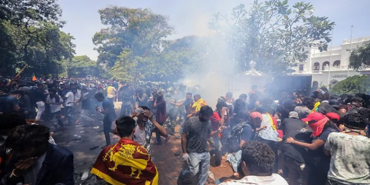 Sri Lanka’daki protestolarda 75 yaralı