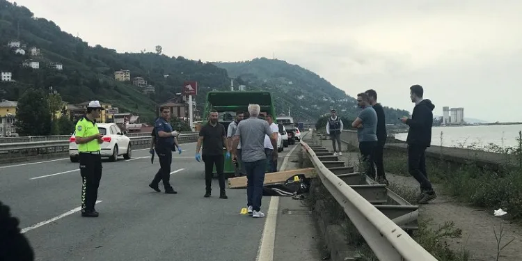 Rize’de otomobil çarptığı yaya öldü