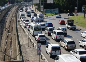 Bursa’da 9 günlük tatil sonrası trafik
