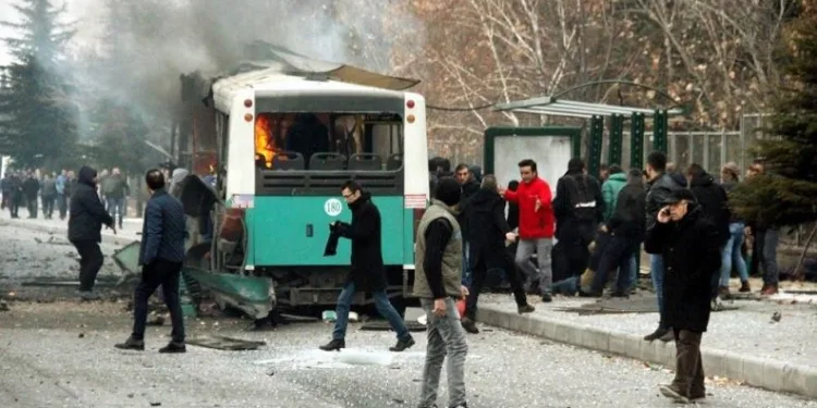 15 askerin şehit olduğu Kayseri saldırısının davası ertelendi