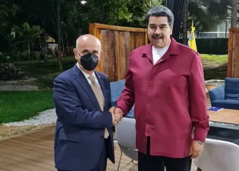 Bakan Kirişçi Maduro ile görüştü