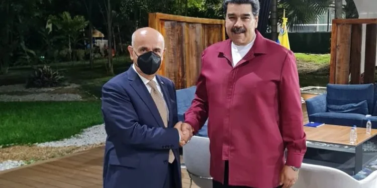 Bakan Kirişçi Maduro ile görüştü