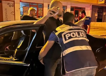 Bursa’da 120 polisin katılımıyla asayiş uygulaması