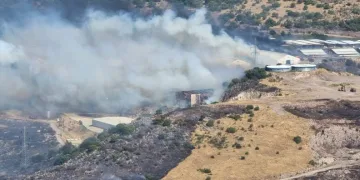 Süt işletme tesisine sıçrayan yangın kontrol altında