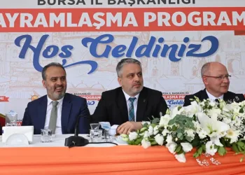 AK Parti Bursa’dan geleneksel bayramlaşmada