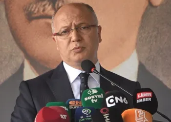 Davut Gürkan parti bayramlaşmasında konuştu