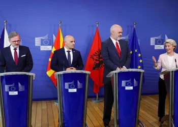 AB, Batı Balkan ülkeleriyle üyelik müzakerelerini başlattı