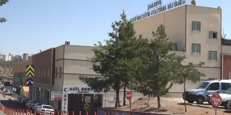 Pencereden düşen çocuk hayatını kaybetti