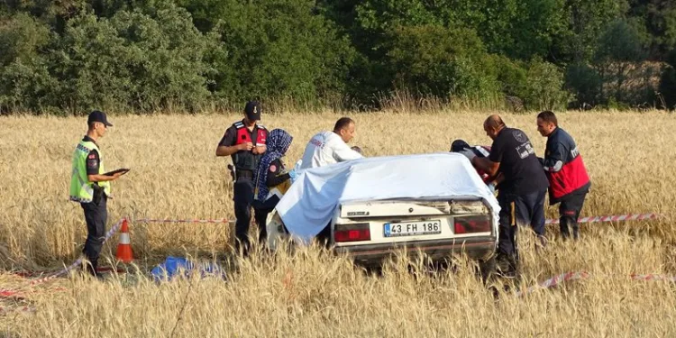 21 yaşındaki genç araçta yanarak hayatını kaybetti