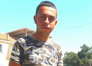 Makineye sıkışan işçi hayatını kaybetti