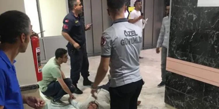 Önce ağabeyi ardından kardeşini vurdu