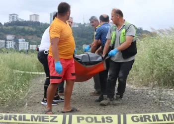 Samsun’da denizde erkek cesedi bulundu
