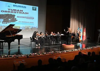 Bursa’da Türk dünyası ezgileri