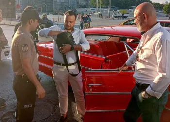 Ehliyeti bir ölünün üzerine kayıtlı çıktı
