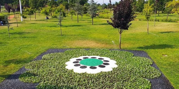 ‘Srebrenitsa Çiçeği’ Hüdavendigar Kent Parkı’nda