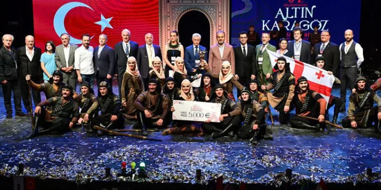 Altın Karagöz Halk Dansları’nda final