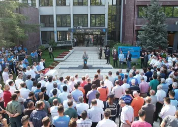 Bursa Büyükşehir ailesi bayramlaştı