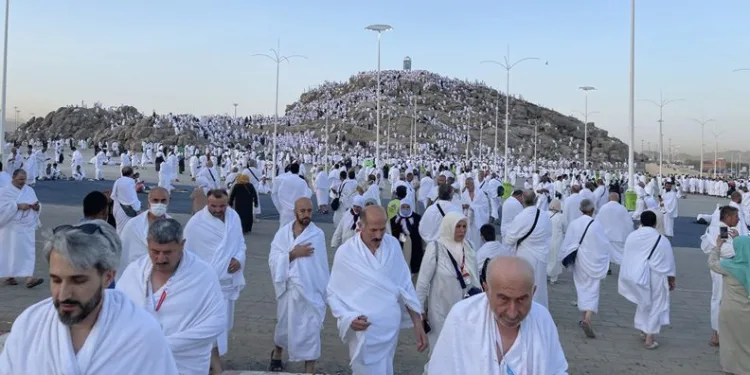 Hacı adayları Arafat’ta buluştu