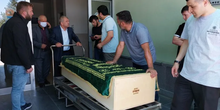 8 çocuk annesi keneden hayatını kaybetti