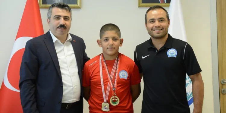Güreş müsabakalarında ‘Yıldırım’ fırtınası