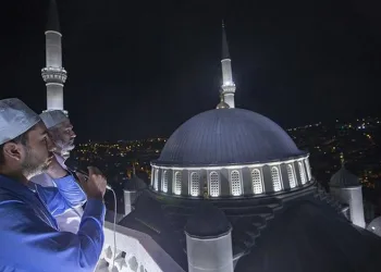 Bu gece 00.13’te tüm camilerden sela okunacak