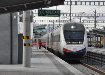 Esgin’den Bursa hızlı treni değerlendirmesi