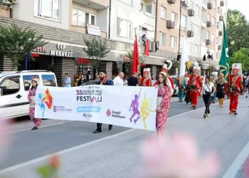 İnegöl’de 15 gün sürecek festival coşkusu başladı