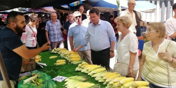 CHP Bursa Milletvekili Karacabey’de nabız tuttu