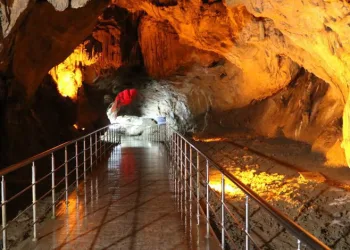 3,5 milyonluk mağaraya rekor ziyaretçi