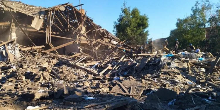 Rusya kasabayı vurdu: 6 ölü