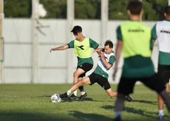 Bursaspor’da hazırlıklar sürüyor