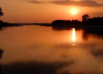 Meriç Nehri’nde hayran bırakan gün batımı