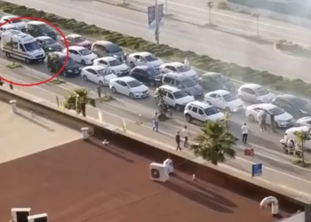 Ambulansa yol vermeyen sürücüye trafikten men