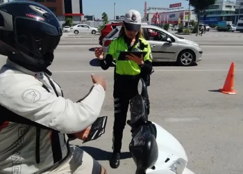 Bursa’da motosiklet sürücülerine sıkı denetim