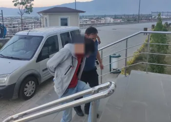 Bursa’da uyuşturucu operasyonunda 3 tutuklama