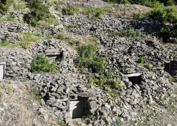 Köydeki mağaralar soğuk hava deposu oldu