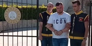 Polise düştü dediği babasını döverek öldürmüş