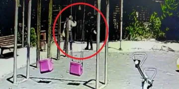 Bursa’da muhtara 7 kurşunla silahlı saldırı kamerada