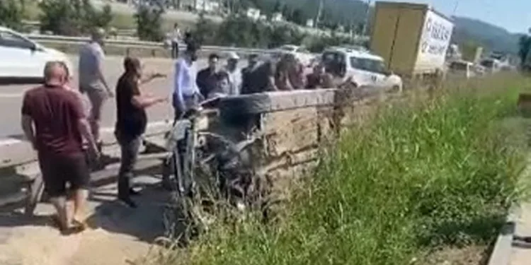 Bursa’da otobanda kaza: 2 yaralı