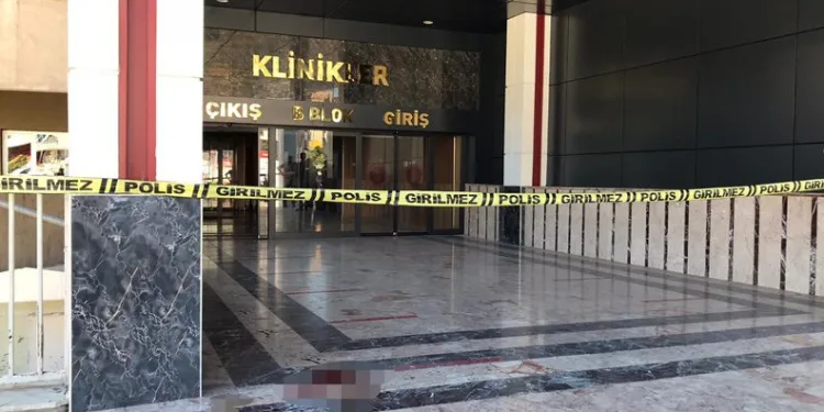 Elazığ’da hastane içinde silahlı kavga