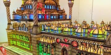 9 yıl emek, 50 bin lira masrafla dev cami maketi