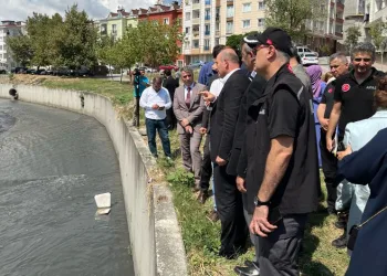 Bakan Soylu Esenyurt’ta sel bölgesini ziyaret etti