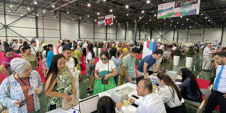 Bursalı sektör temsilcileri Özbekistan’da görüşmeler yaptı