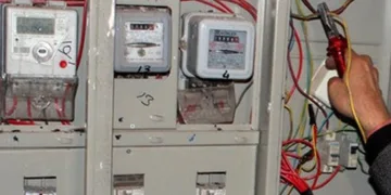 Kaçak elektrik kullanırken yakalanınca kendini vurdu
