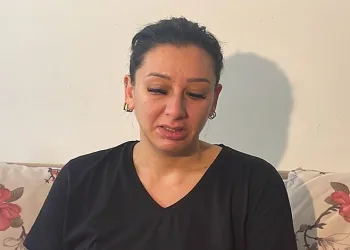 Boşanma aşamasındaki kocası tarafından bıçaklandı