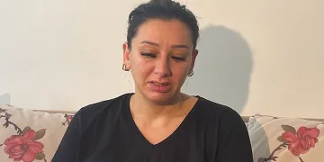 Boşanma aşamasındaki kocası tarafından bıçaklandı