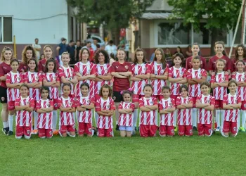 İnegölspor’un prensesleri sahaya indi