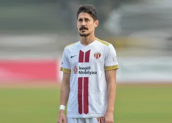 İnegölspor’da Aykut Uluç ile yollar ayrıldı