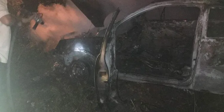 Gaz pedalı takılı kalan araç, alev aldı