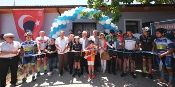 Mysia Yolları’nda ‘Ertan Ayçetin Bisikletevi’ açıldı